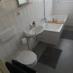Ruhige Nb Appartement Neubrandenburg